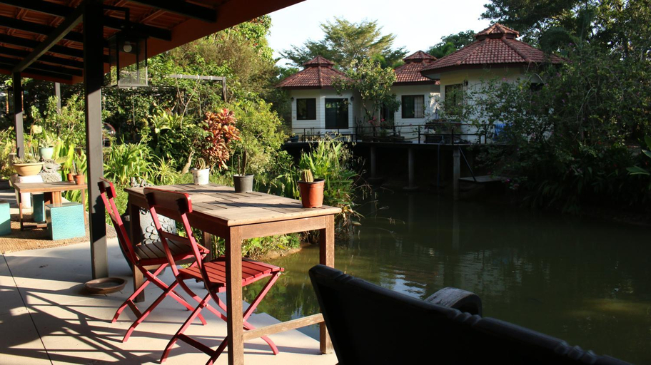 Others 5, Navari Homestay, Ban Khai