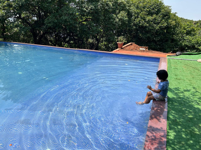 Sport & Beauty 5, Gourish Resort (Pure Veg), Satara
