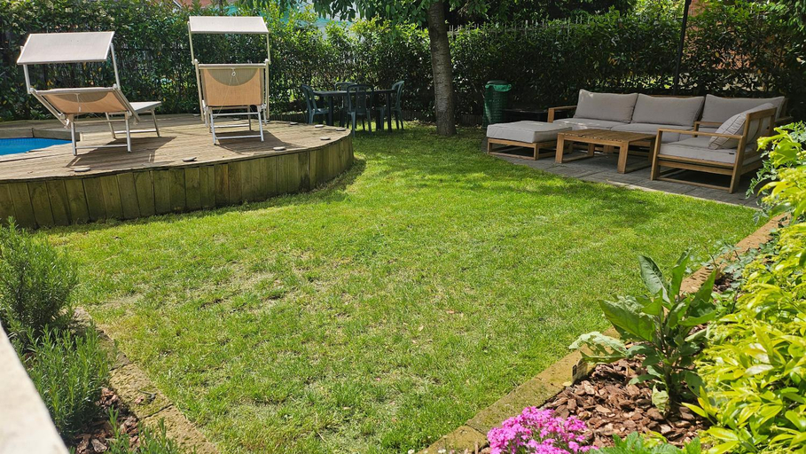 Facilities 5, Camera con cucina e piscina a un passo da Torino, Torino