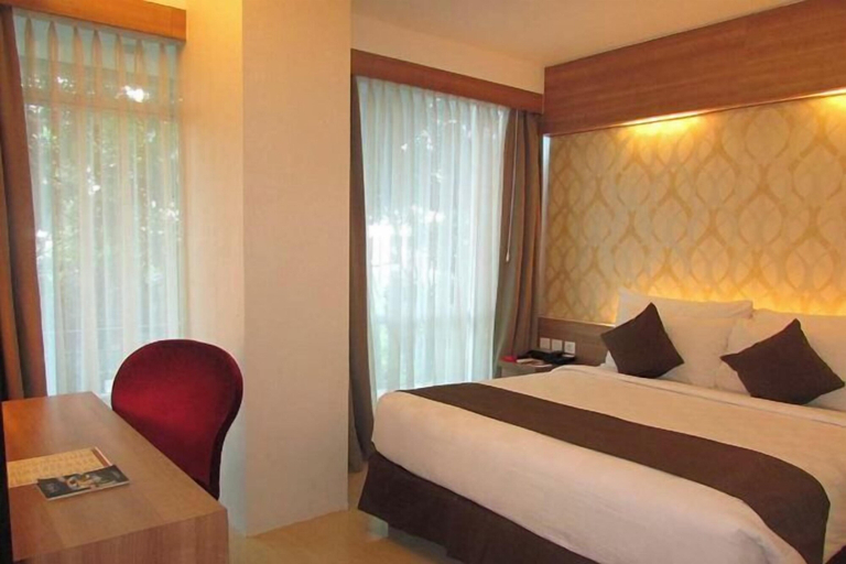 Bedroom 15