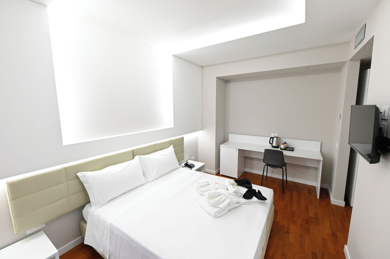 Bedroom 4, hotel hypnos, Benevento