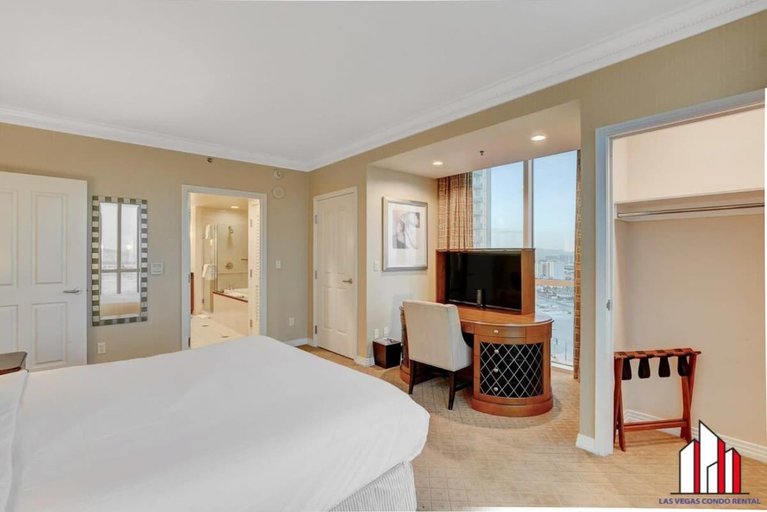 Others 2, Signature 2Br3Ba balcony combo units 20-618 and 20, Clark
