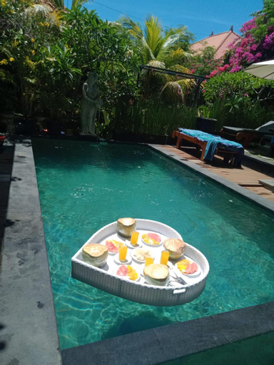 Swimming Pool 9