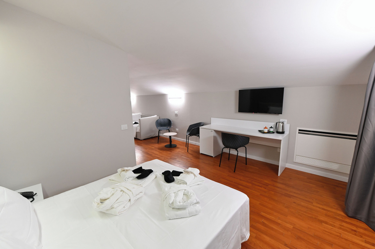 Bedroom 3, hotel hypnos, Benevento
