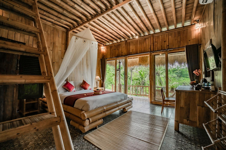Bedroom 30