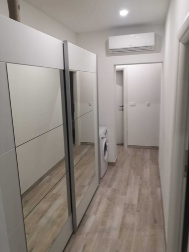 Others 5, Apartman Sea Lake Magic 1, Vinodolska