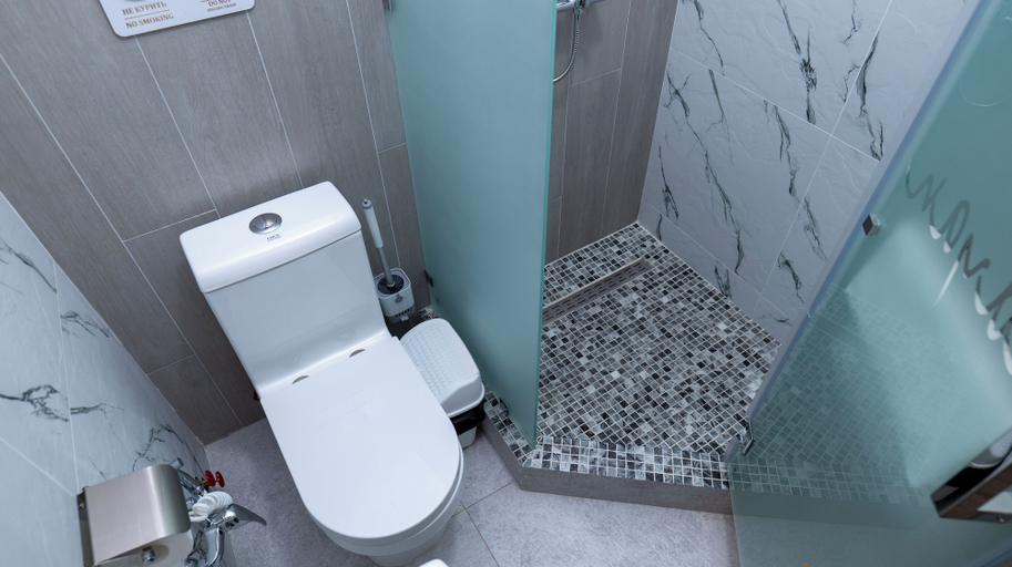 Bathroom 4, Badyan Hotel, Buxoro