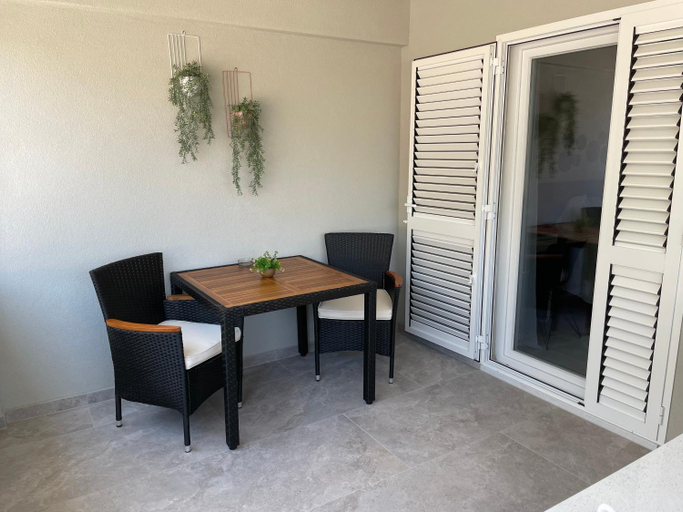 Others 2, Villa Franko Baska Voda, Baška Voda