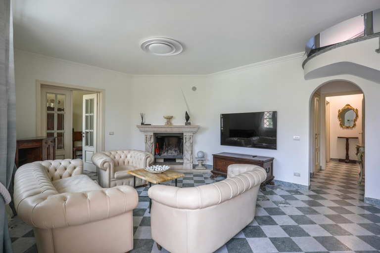 3, Luxury Marble House, Lucca