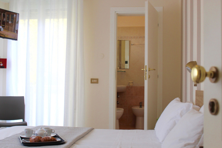 Bedroom 3, King Hotel, Forli' - Cesena