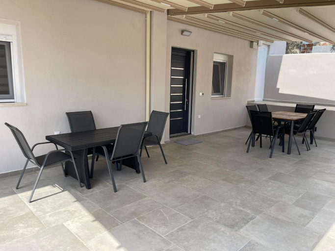 Facilities 5, Andrea's luxury apartments in Nea Fokaia, Central Macedonia