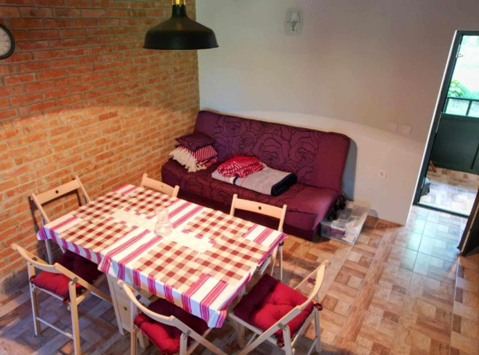 Others 5, Holiday Home Saniv, Draž