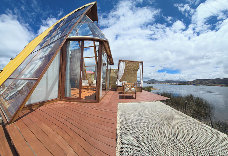Others 5, casitas del titicaca peru, Lago Titicaca