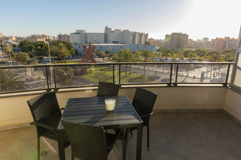Others 5, Guillman Suites, Alicante