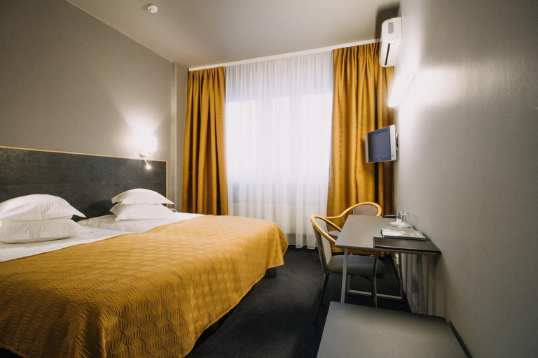 Bedroom 11