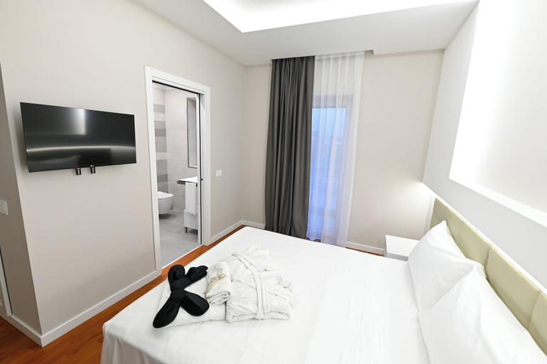 Bedroom 5, hotel hypnos, Benevento