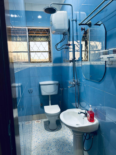 Bathroom, Casa Mia BnB, Kampala