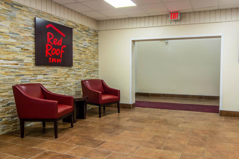 Public Area 2, Red Roof Inn Perrysburg, Wood