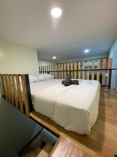 Chalet Tepi Sungai, Pokok Sena