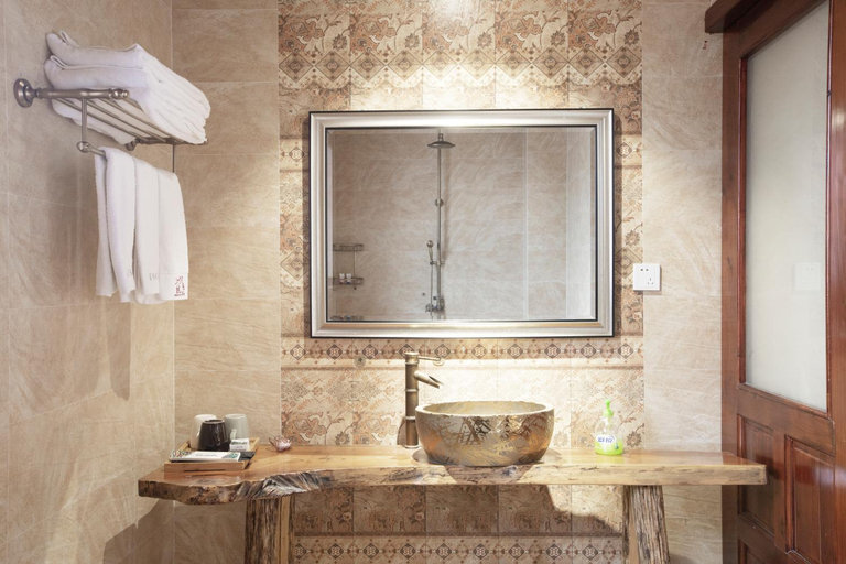 Bathroom 9