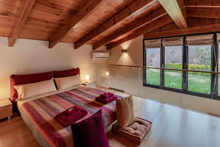 Bedroom 3, La Solfa casa aislada con piscina y jardin, Girona
