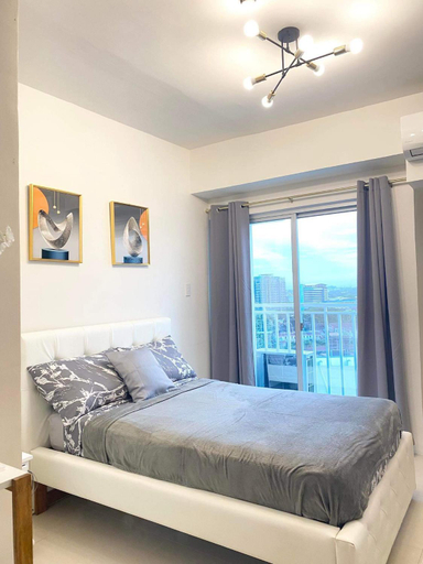 Bedroom 2, Condo Beside Abreeza Ayala Mall, Davao City