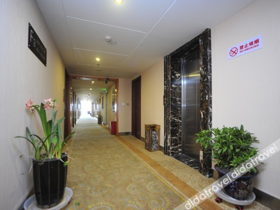 Others 3, Beijin Hotel, Kunming