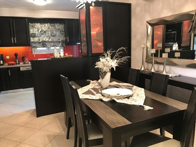 Facilities 4, Diamond House, East Macedonia and Thrace