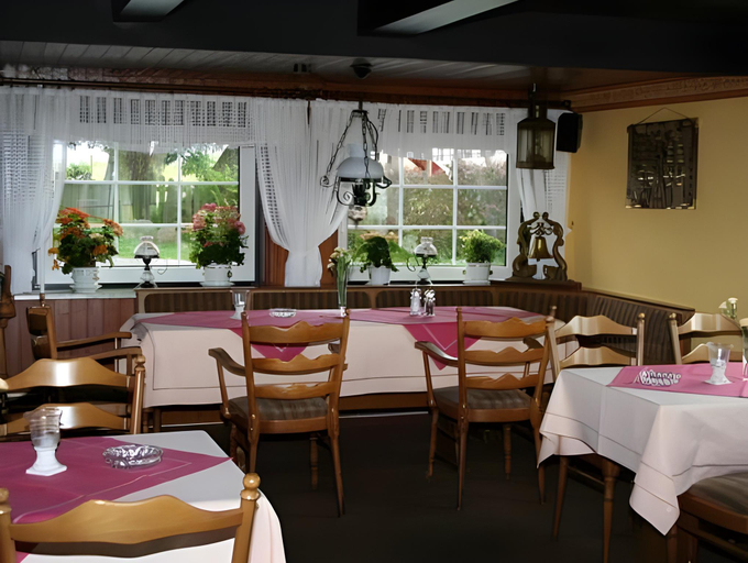 Others 4, Hotel-Restaurant Faehr-Cafe, Schleswig-Flensburg