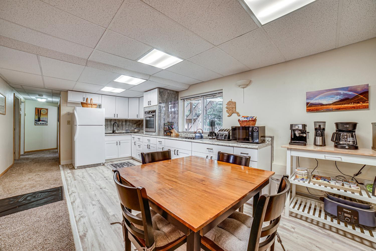 Food & Drinks, Anchorage Apt: Home Base for Alaska Adventure!, Anchorage