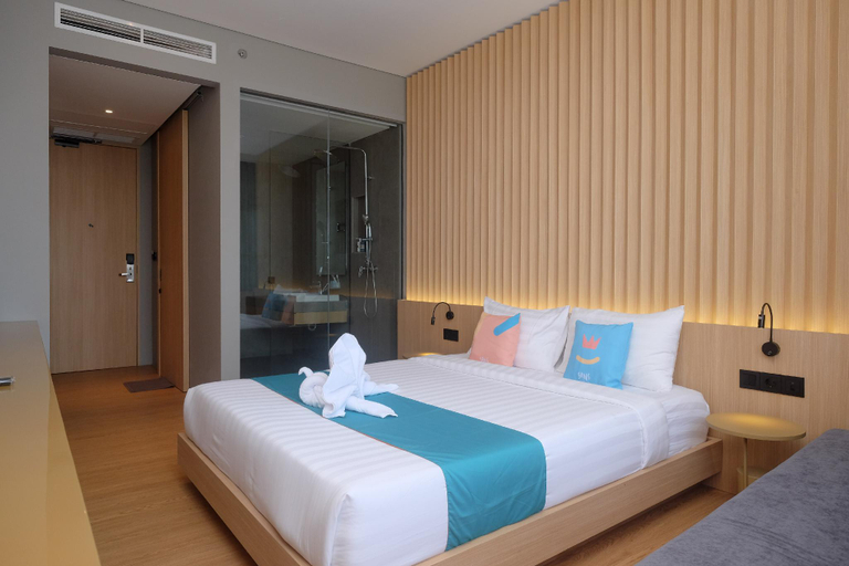 Bedroom 13