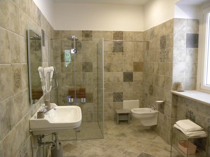 Others 2, Guest House Cifrino, Salerno