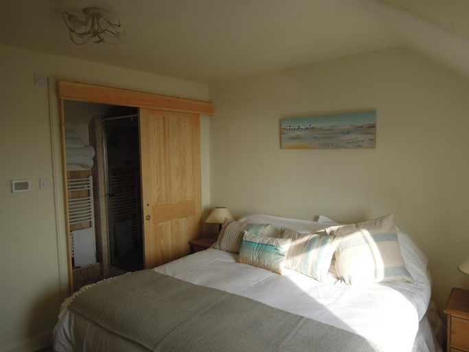Bedroom 2, Seascape Largo, Fife