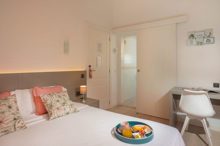 Bedroom 3, Antonios Hostal, Barcelona