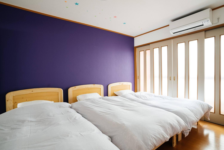 Bedroom 13