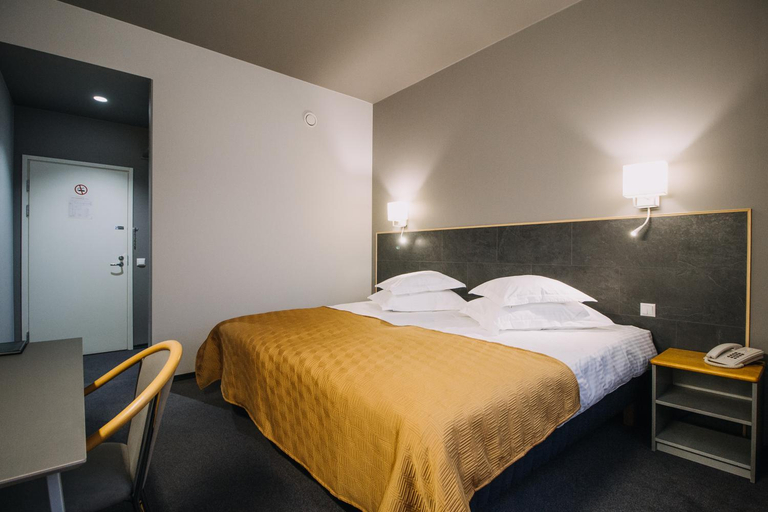Bedroom 15