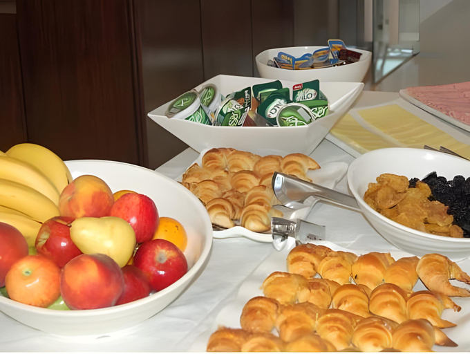 Food & Drinks 5, Hotel de la Cite, Rosario
