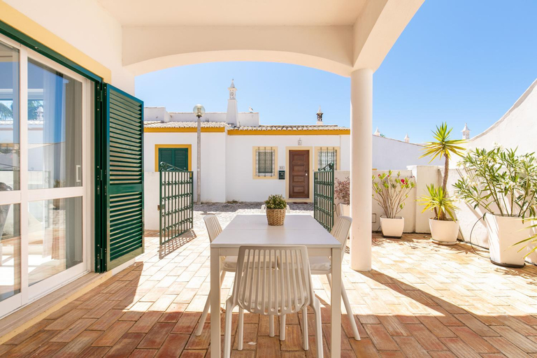 Others 4, Cozy and sunny villa just some steps from the sea, Lagos