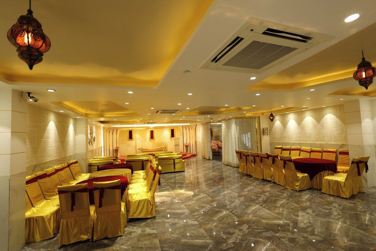 Food & Drinks 5, Darbar E Khas, Bareilly