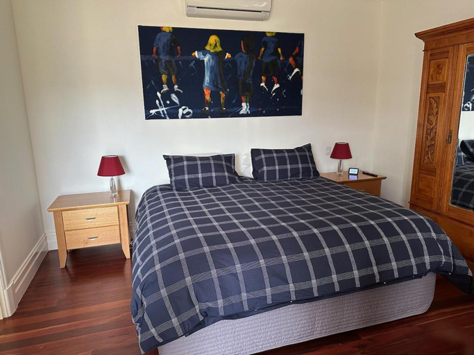 Bedroom 6