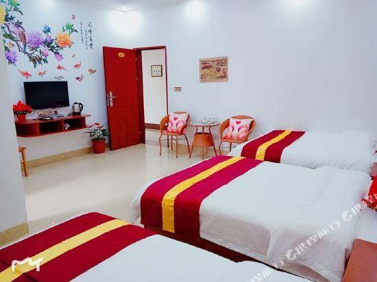 Bedroom 2, Danxia No.6 Mansion (Danxia Mountain Scenic Area), Shaoguan