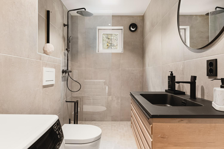 Bathroom 1, Odda Living, Odda