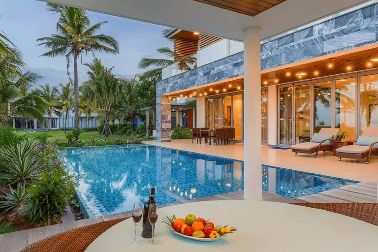 Sport & Beauty 4, Luxe 6BR Beachfront Villa: Group Getaway Haven, Da Nang