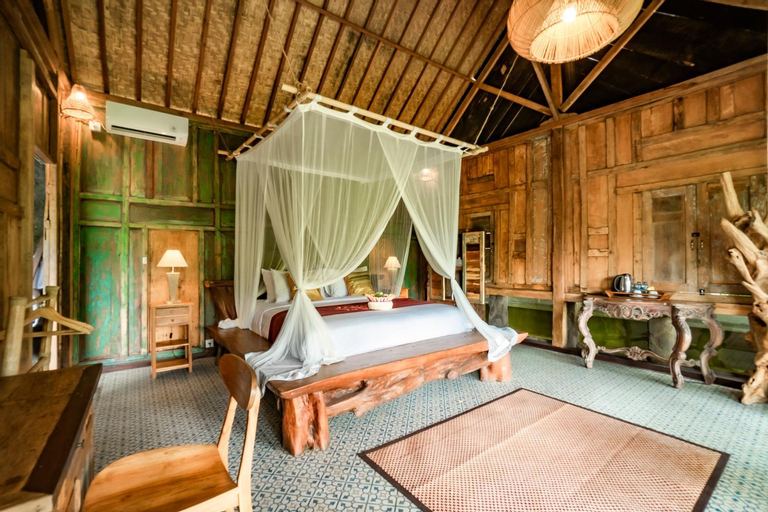 Bedroom 9