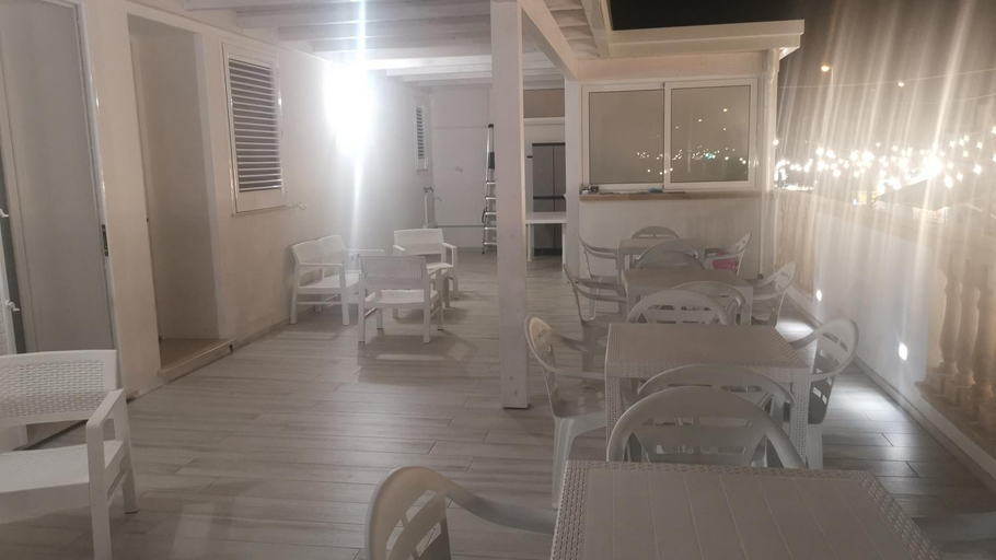Others 3, B&B SOLE, Lecce