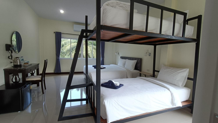 Bedroom 6