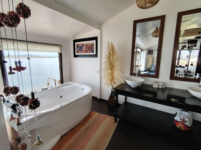 Bathroom 3, casitas del titicaca peru, Lago Titicaca