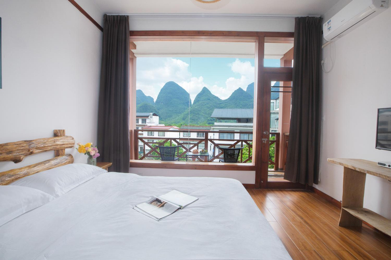 Bedroom 9