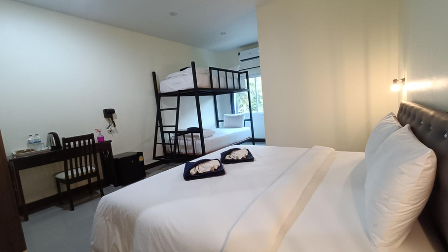 Bedroom 6