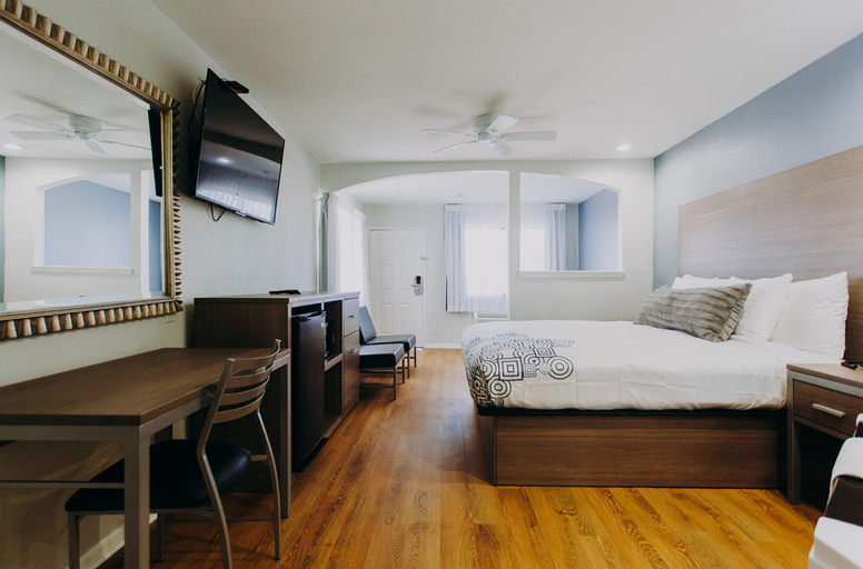 Bedroom 4, Passport Inn & Suites, Galveston
